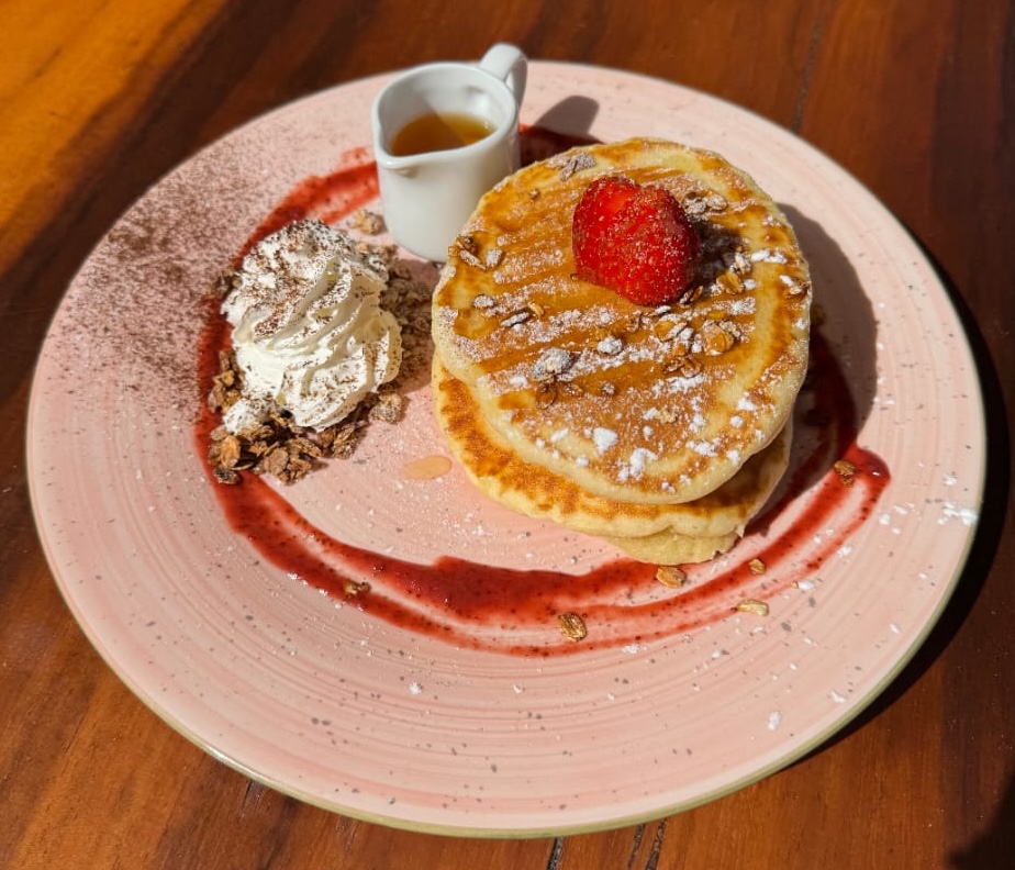 BANANA PANCAKES
